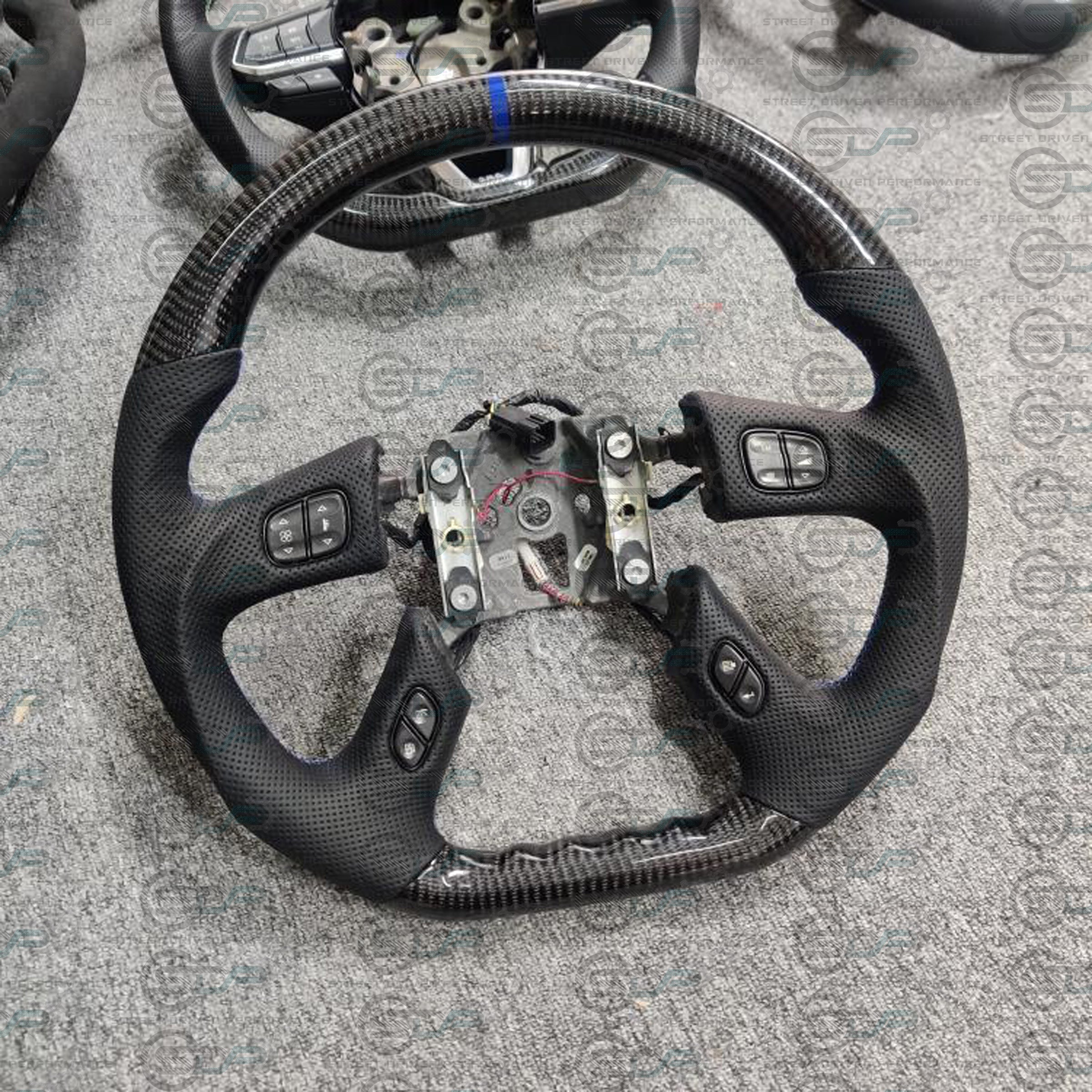 2003 - 2006 Cadillac Escalade  - Custom Carbon Fiber Steering Wheel with options